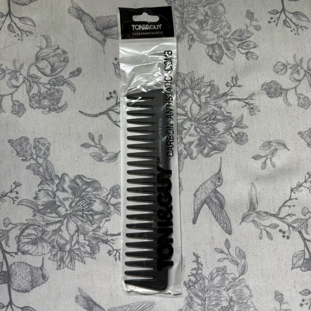Toni & Guy Carbonantistatic Thermoplastic Professional Salon Comb. Brand New